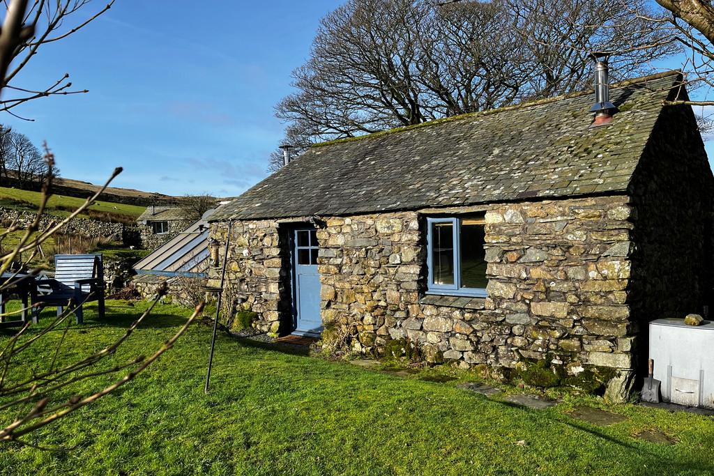 The School House, Ulpha, Broughton in Furness, Cumbria, LA20 6DY 1 bed