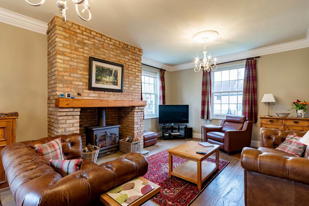 Low Street, East Drayton, Retford 5 bed detached house for sale £625,000