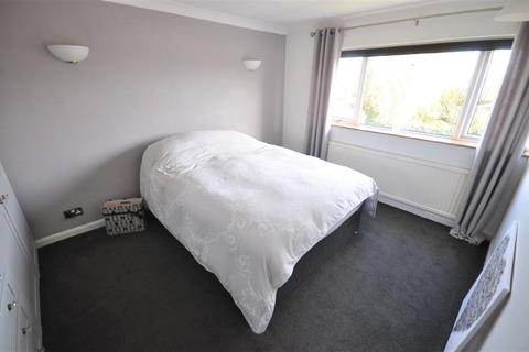2 Grampian Way, Thorne, Doncaster, DN8 5YL