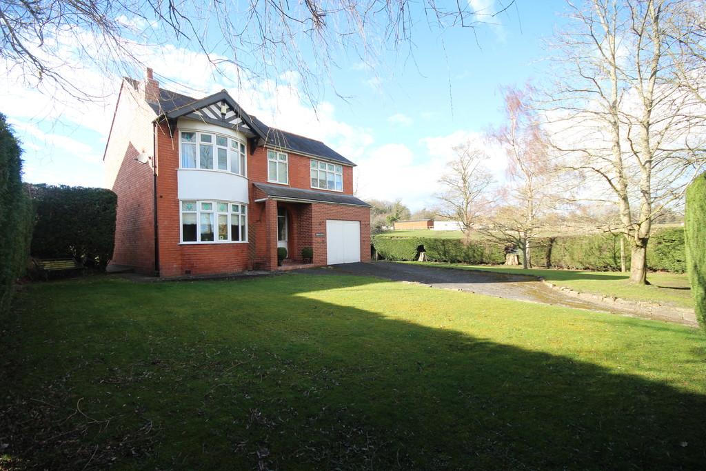 Rhostyllen, Wrexham 4 bed detached house for sale £369,950