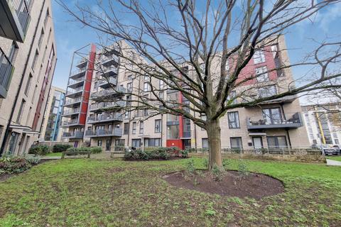 1 bedroom ground floor flat for sale, Hitherwood Court, London NW9
