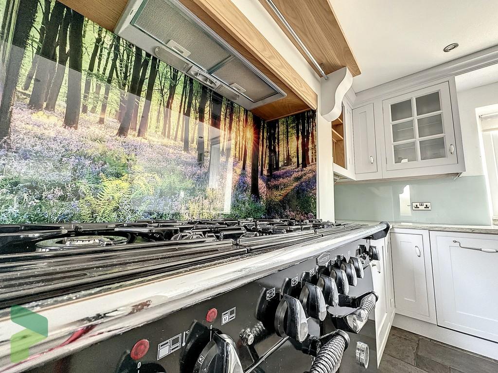 Kitchen splashback