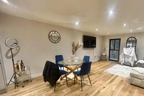 2 bedroom apartment for sale, Horsforth Mill, Leeds