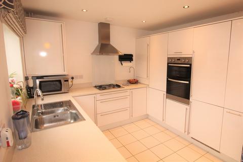 4 bedroom detached house for sale - Yew Tree Close, Potton