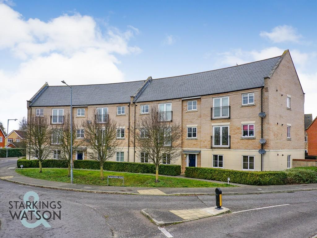 Blackthorn Road, Wymondham 2 bed ground floor flat £170,000