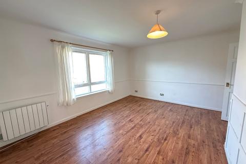 2 bedroom flat to rent, Moir Crescent, Musselburgh, EH21