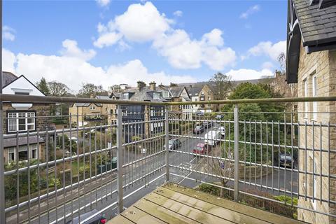 2 bedroom apartment for sale - Riddings Road, Ilkley, West Yorkshire, LS29