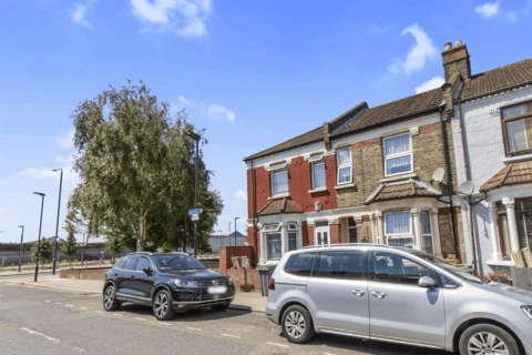 1 Fernhill Street, London, E16 2HZ