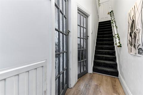 1 Fernhill Street, London, E16 2HZ