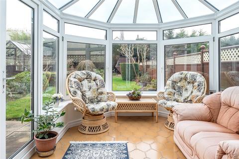 16 Garth End, Collingham, Wetherby, LS22 5BH
