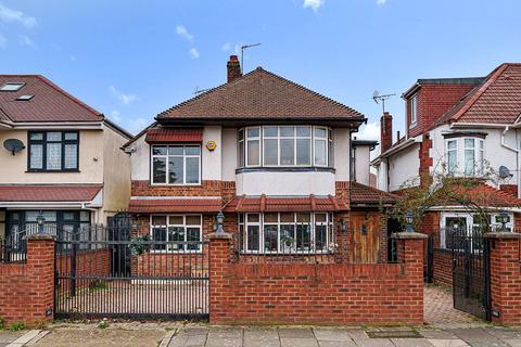 4 bedroom detached house for sale, Great West Road, Osterley, Isleworth, TW7
