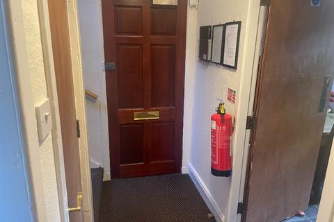 undefined, Queen Street, Stirling Town, Stirling, FK8