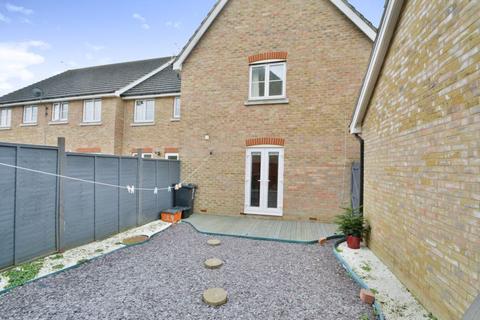 9 Wise Close, Swindon, SN2 7LT