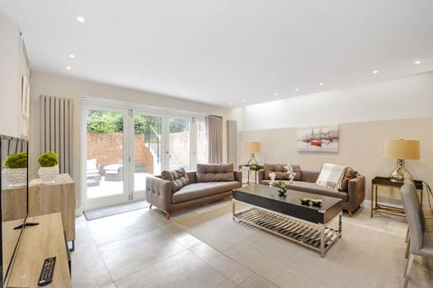 2 bedroom apartment to rent, Lyndhurst Lodge, Hampstead, NW3