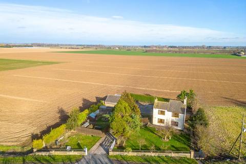 3 bedroom detached house for sale - Sutton Road, Newton in the Isle, PE13 5EB