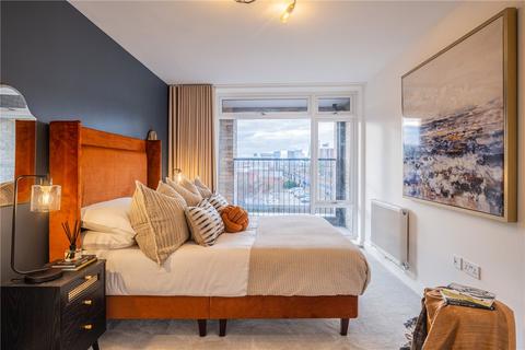 2 bedroom apartment for sale, Caroline Street, London, E1