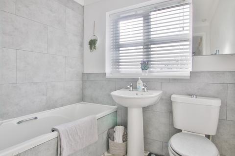 11 Ferry View, Thorngumbald, Hull, HU12 9GB
