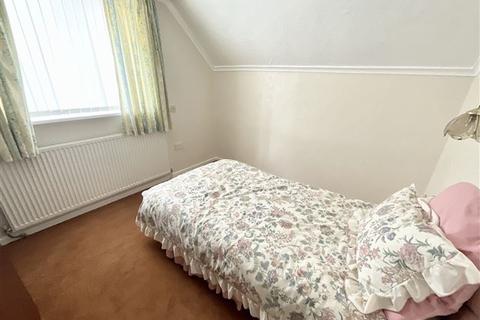 38 Kynance Crescent, Brinsworth, Rotherham, S60 5EW