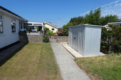 36 Glan Y Mor, Fairbourne, LL38 2BX