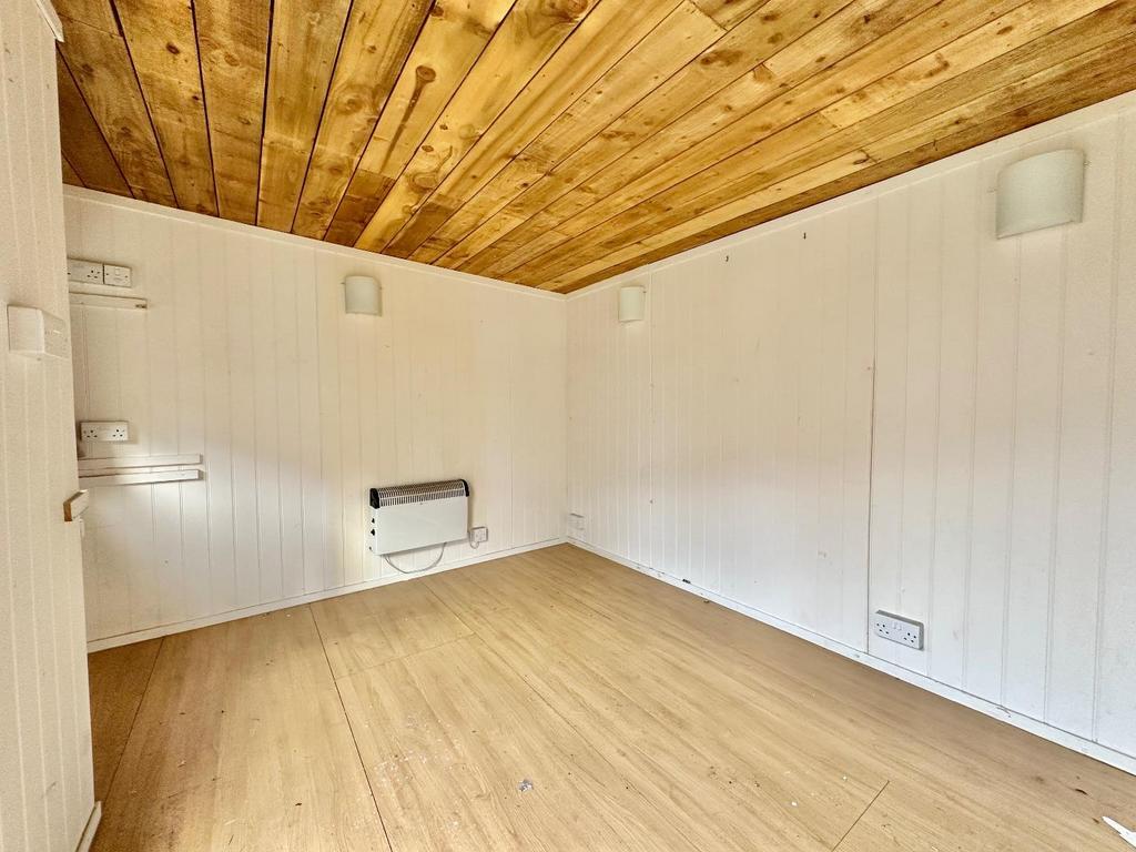 Studio / Garden Room