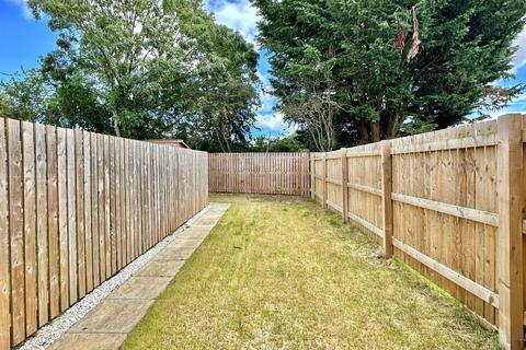 4 Snowdrop Close, Easingwold, York, YO61 3GT