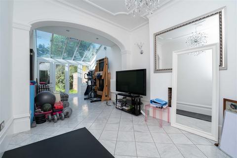 67 Elers Road, London, W13 9QB