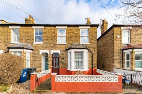 93 Grosvenor Road, London, W7 1HR