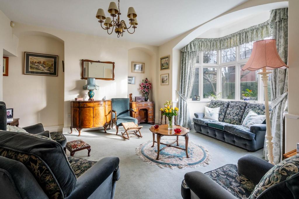 The Avenue, York 2 bed apartment for sale £325,000