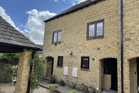 2 bedroom mews for sale, Parkland Mews, Stow On The Wold, Cheltenham