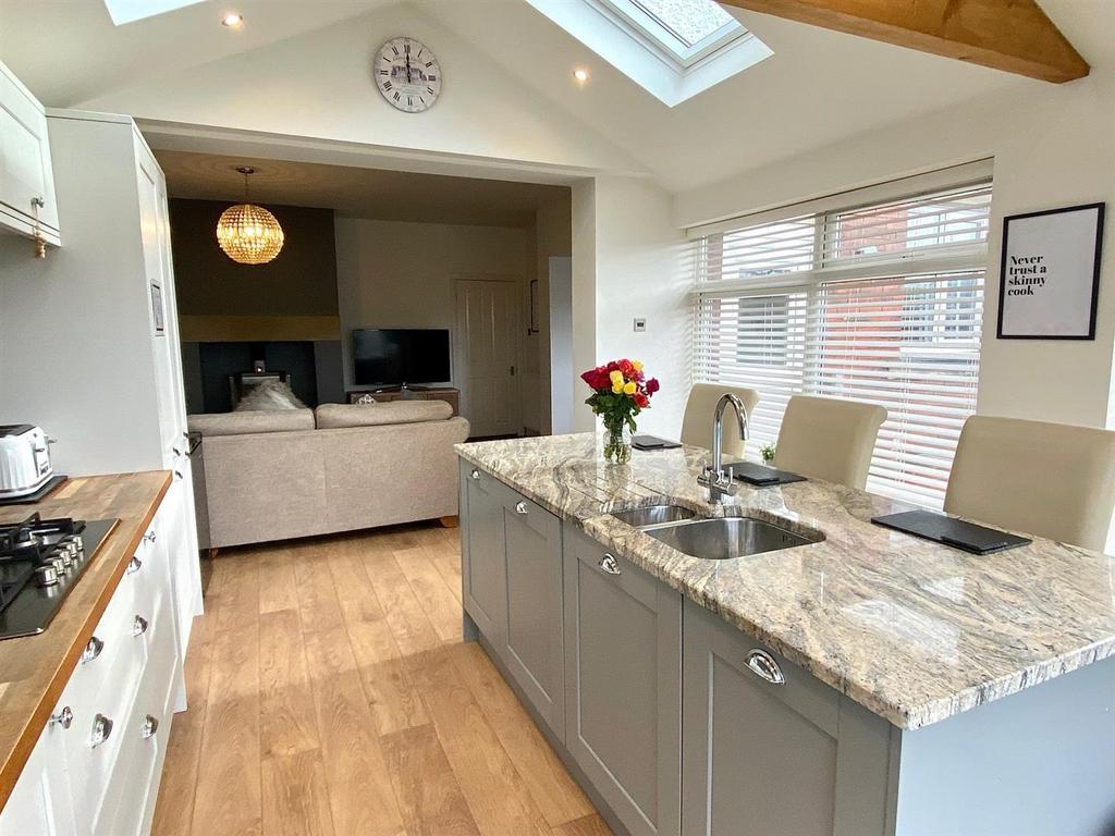 Stocks bank road 93 kitchen 4.jpg