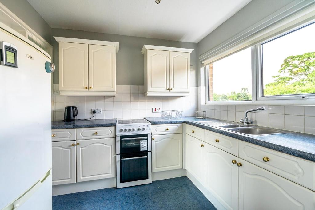 Ashfield Court, Tadcaster Road, York 3 bed townhouse £250,000