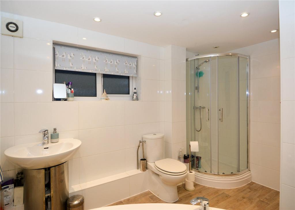 Bunbury Road, Northfield, Birmingham, B31 3 bed apartment for sale £