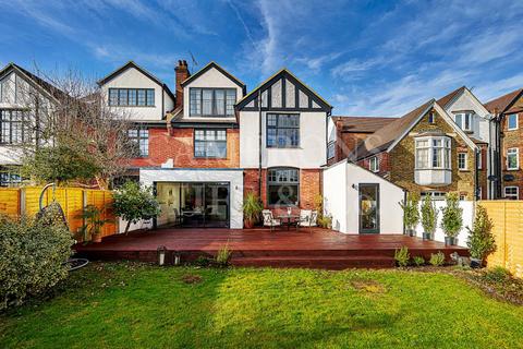 14 Aylestone Avenue, London, NW6 7AA