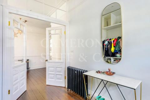14 Aylestone Avenue, London, NW6 7AA