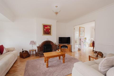 3 bedroom semi-detached house for sale - Albert Road, Epsom