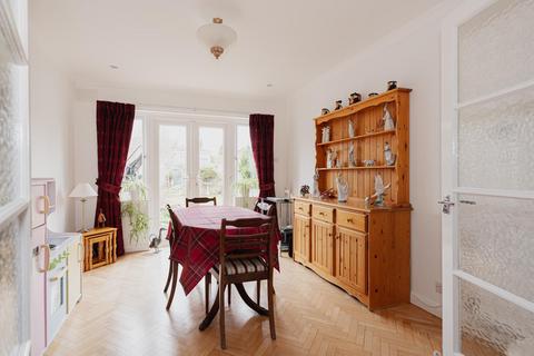 80 Albert Road, Epsom, KT17 4EL