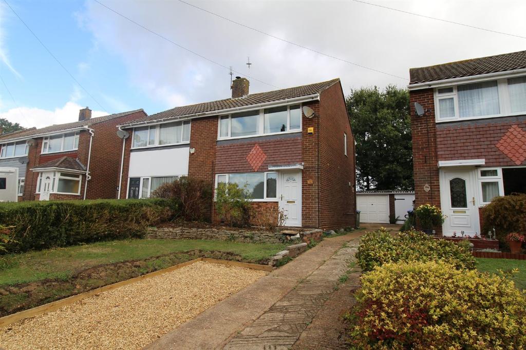 The Grove, Southampton 3 bed semidetached house £1,350 pcm (£312 pw)