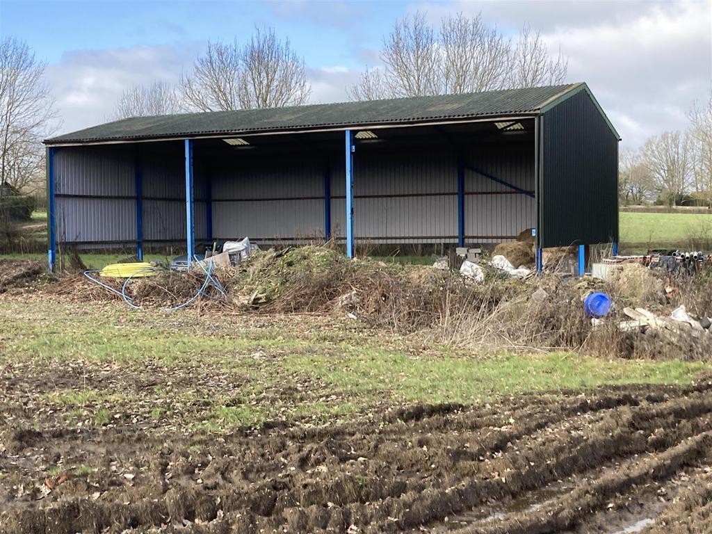 Barkham, Wokingham Land £350,000