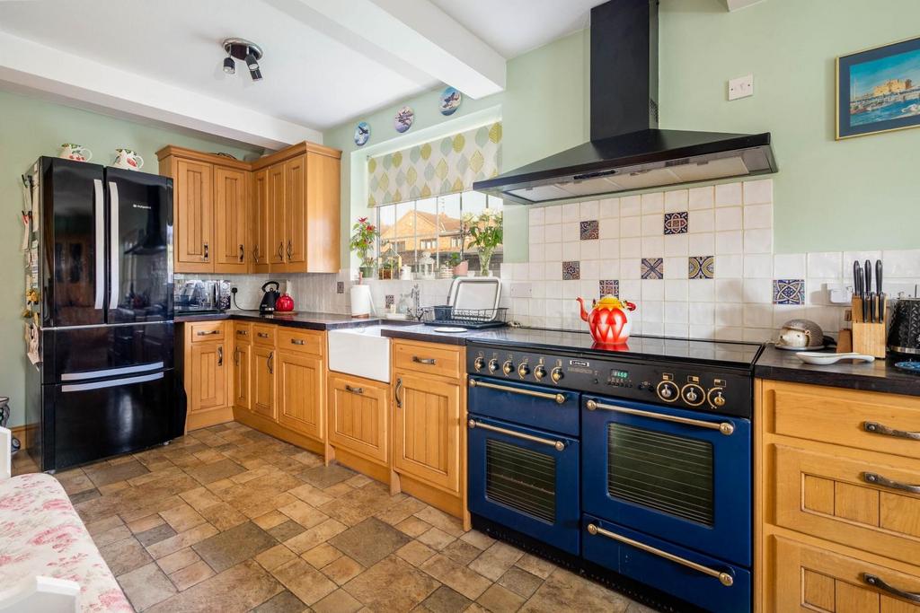 Moor Lane, Strensall, York 4 bed detached house £465,000