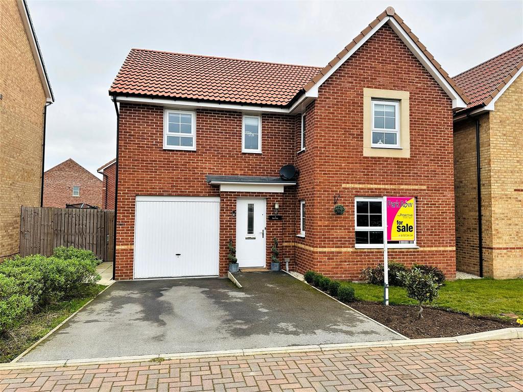 Park View, Carlton, Goole 4 bed detached house £290,000