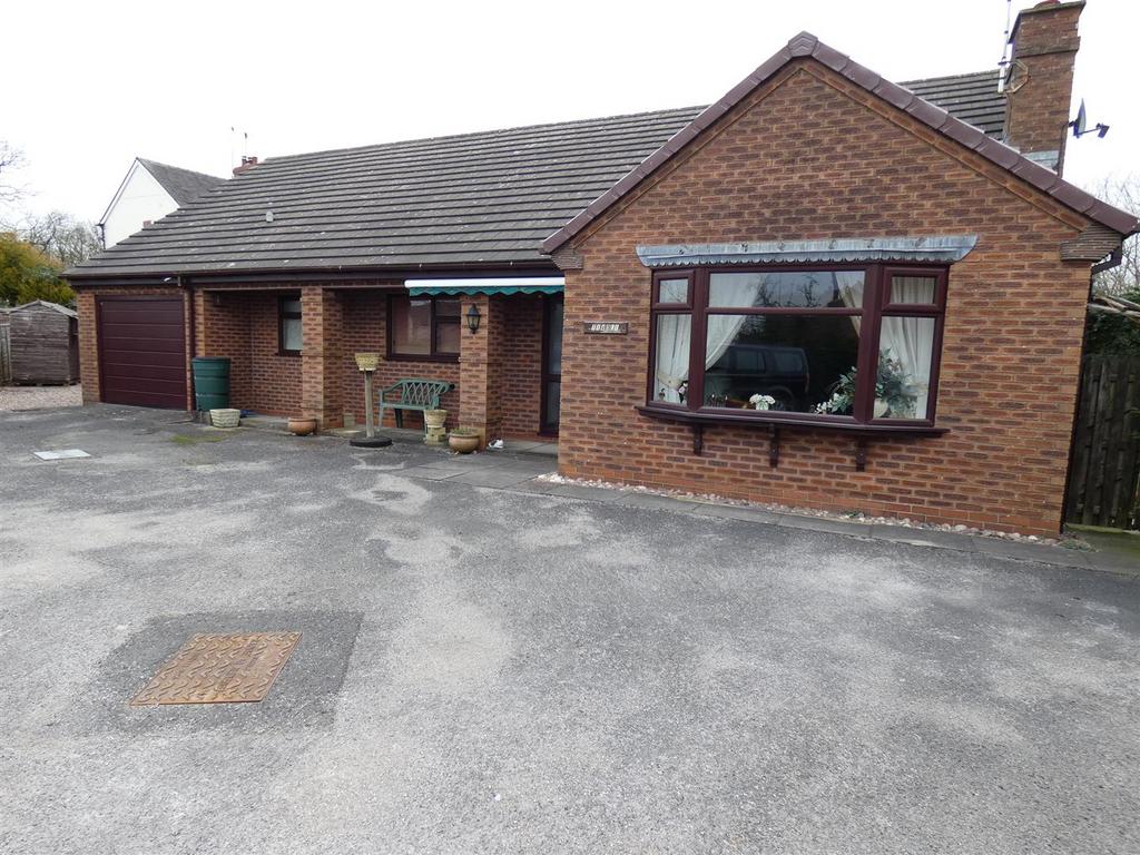 Burton Crescent, Kingsley Holt, Stoke... 2 bed detached bungalow £285,000