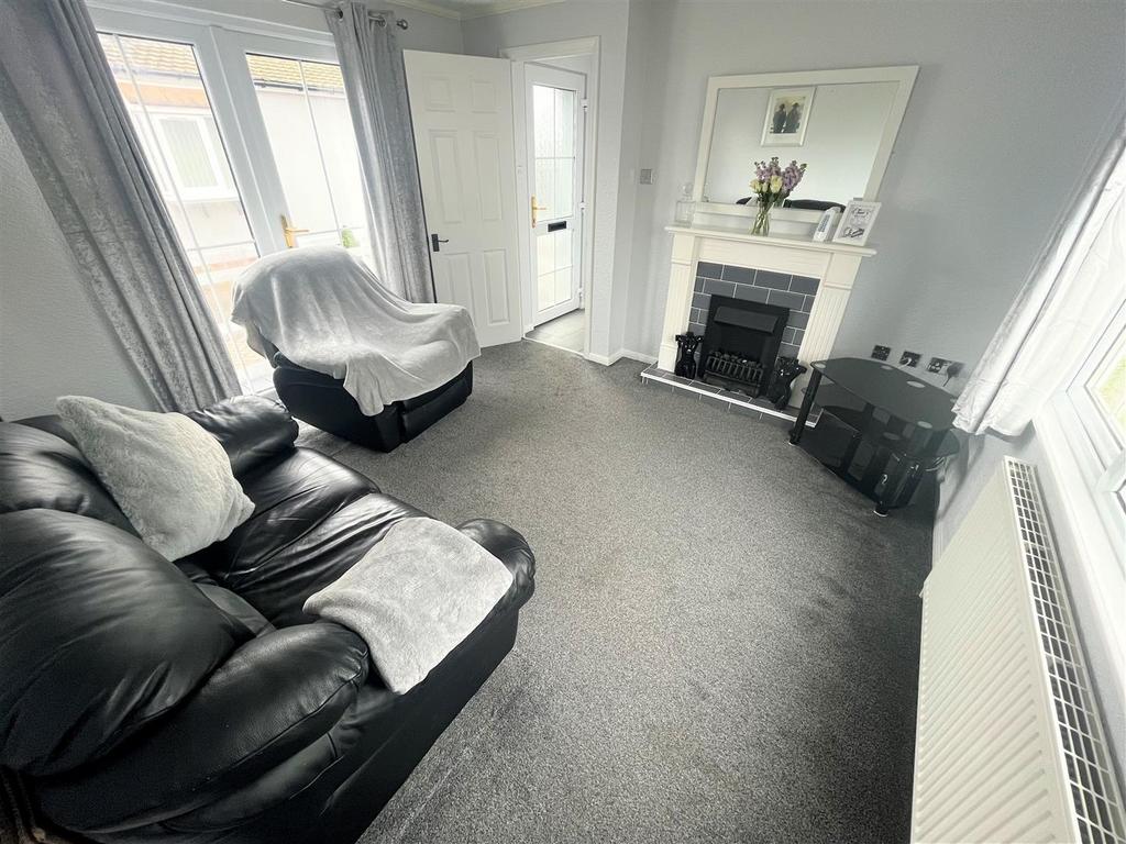 Oak Lane, Allesley, Coventry 2 bed park home for sale £109,950