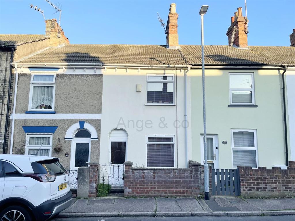 Lorne Road, Lowestoft 3 bed terraced house £160,000
