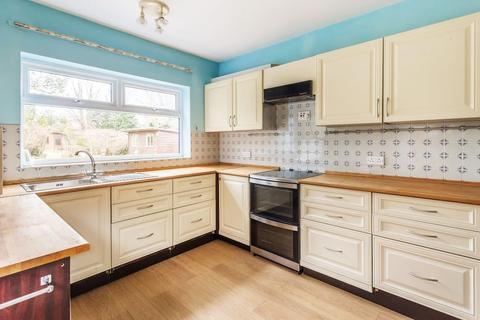 3 bedroom detached bungalow for sale - DOWLANS ROAD, GREAT BOOKHAM, KT23