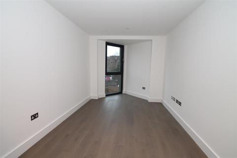 1 bedroom flat to rent - Otium House, 1a Fox Lane, London N13