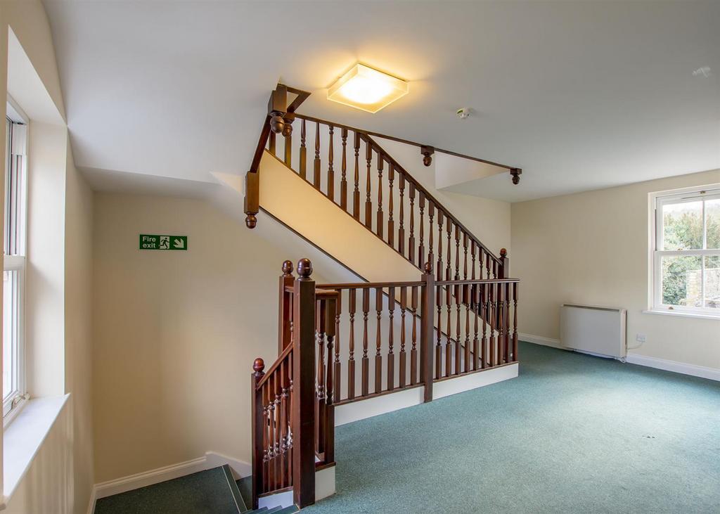 Holme Court Bakewell landing area.jpg