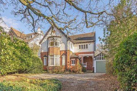 4 bedroom detached house to rent - Kineton Green Road, Solihull