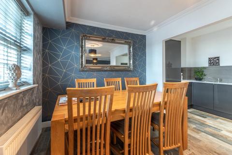 108 Leeman Road, York, YO26 4WT