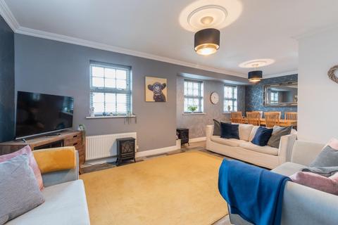 108 Leeman Road, York, YO26 4WT