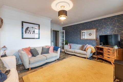 108 Leeman Road, York, YO26 4WT